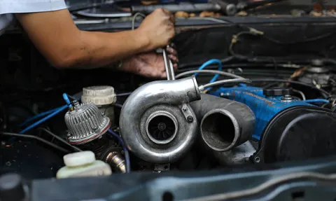 Turbina